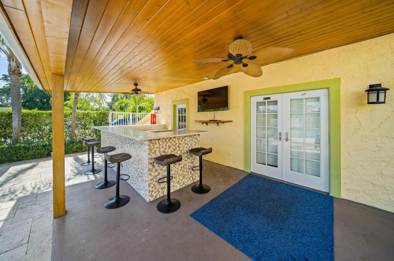 Capri Inn & Apartments Lake Worth Beach Exterior photo